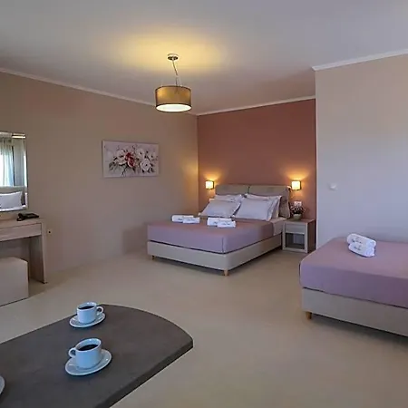 Petani Hotel 3*
